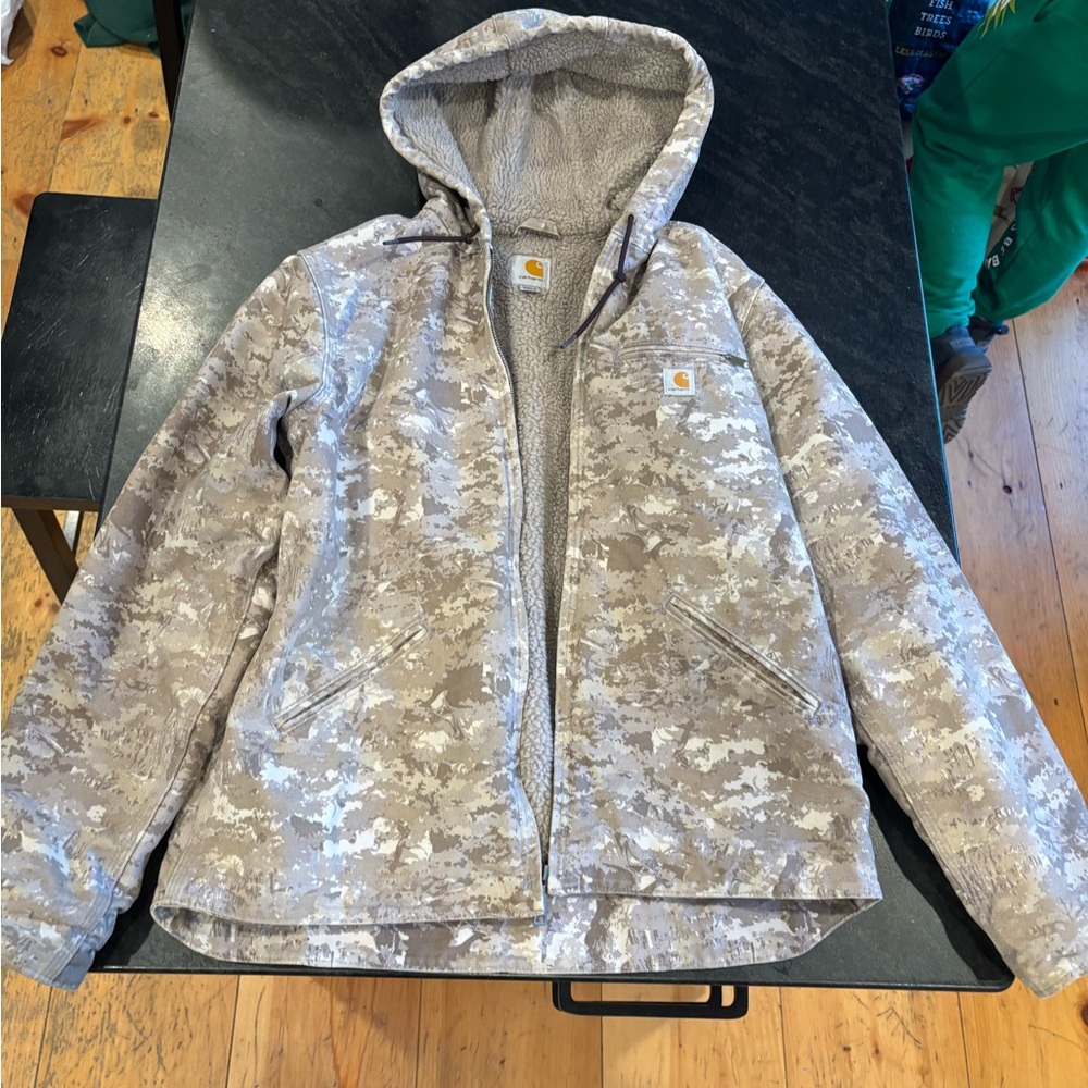 Carhartt Fleece-Lined Jacket with Blue Accents